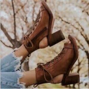 Free People City Of Light Brown Heeled Lace-Up Sandals Sz 6